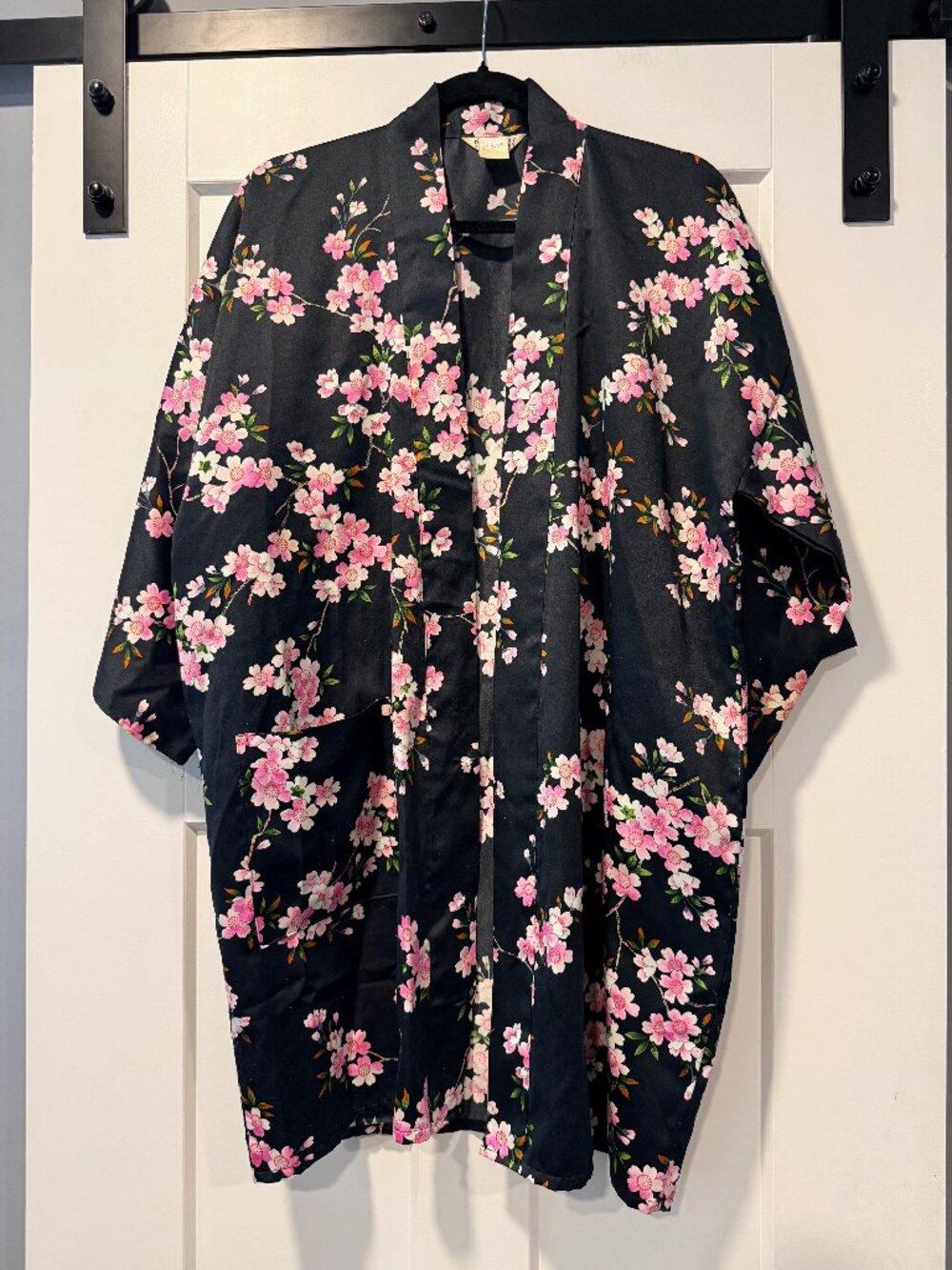 Vintage Japanese Black & Pink Floral Kimono Robe